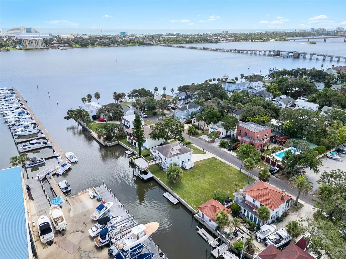 274 LEXINGTON DR, Daytona Beach, FL 32114