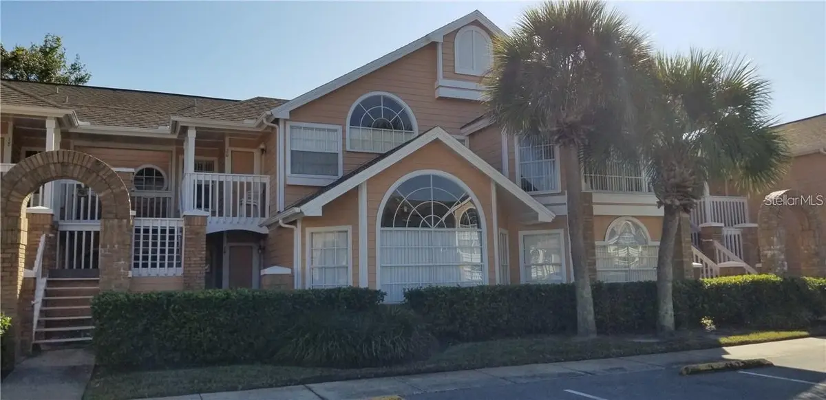 2456 SWEETWATER CLUB CIR #20, Kissimmee, FL 34746