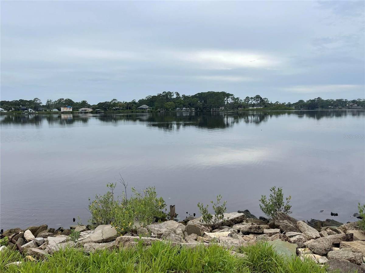 2616 SUNSET DR, New Smyrna Beach, FL 32168