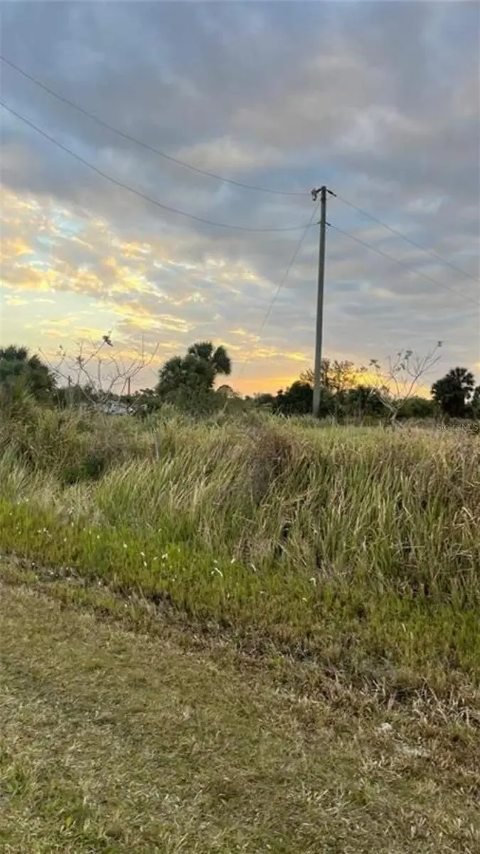 15733 NW 282ND ST, Okeechobee, FL 34972