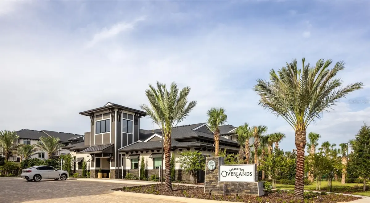 5000 COLLINA TER #TH1, Clermont, FL 34711