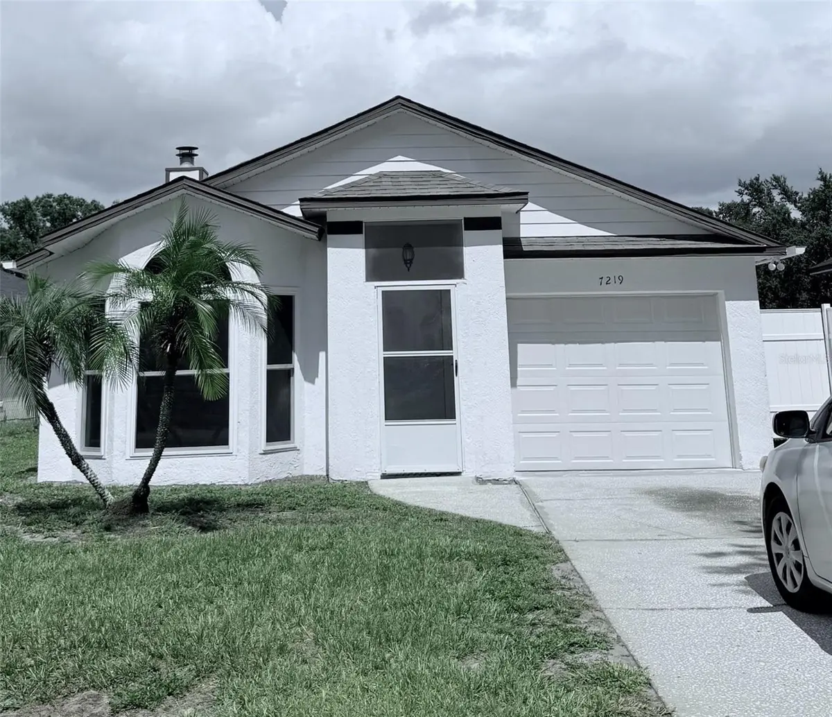7219 EDGEWATER SHORES CT, Orlando, FL 32810