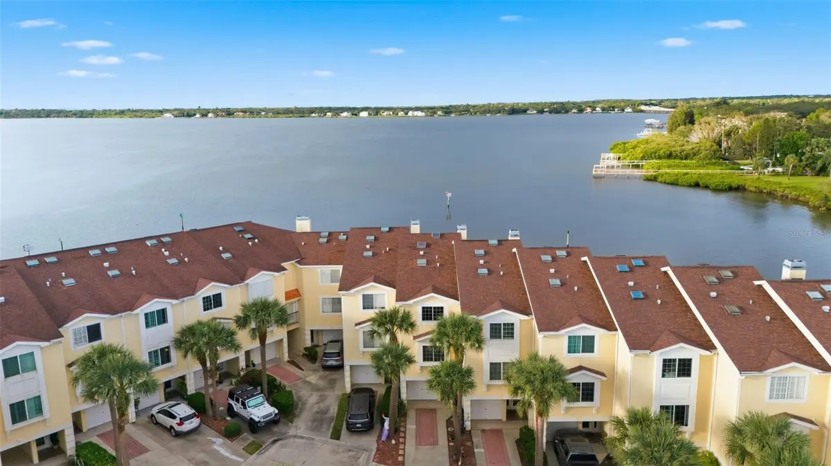 140 BRENT CIR, Oldsmar, FL 34677
