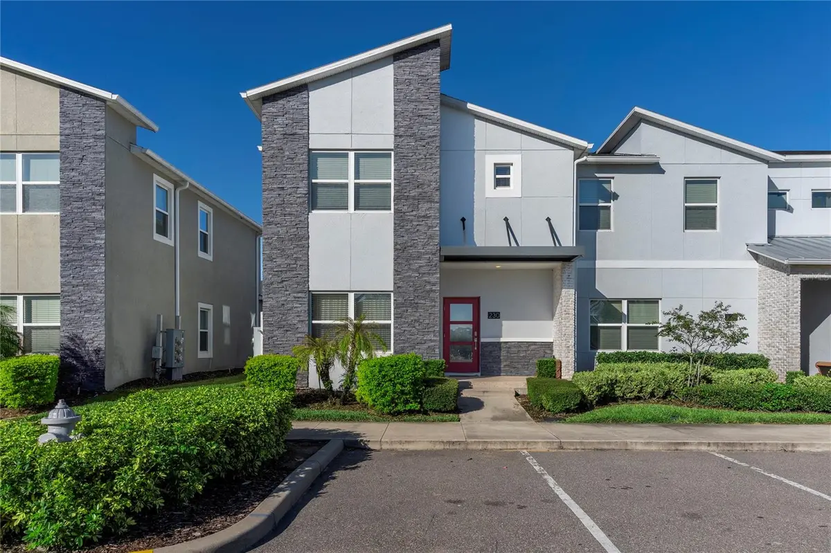 230 OCEAN COURSE AVE, Davenport, FL 33896