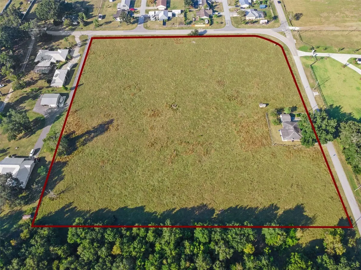 6633 KITTY FOX LN, Lakeland, FL 33813