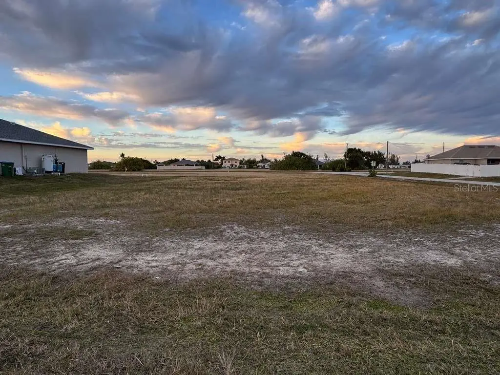 2901 NW 7TH TER, Cape Coral, FL 33993