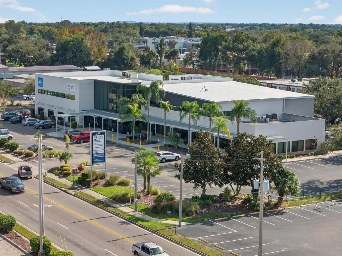 250 AVENUE K SW #104, Winter Haven, FL 33880
