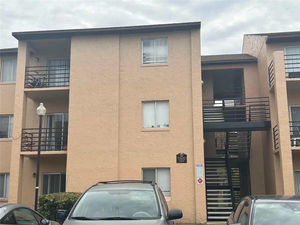 5225 VIA HACIENDA CIR #B115, Orlando, FL 32839