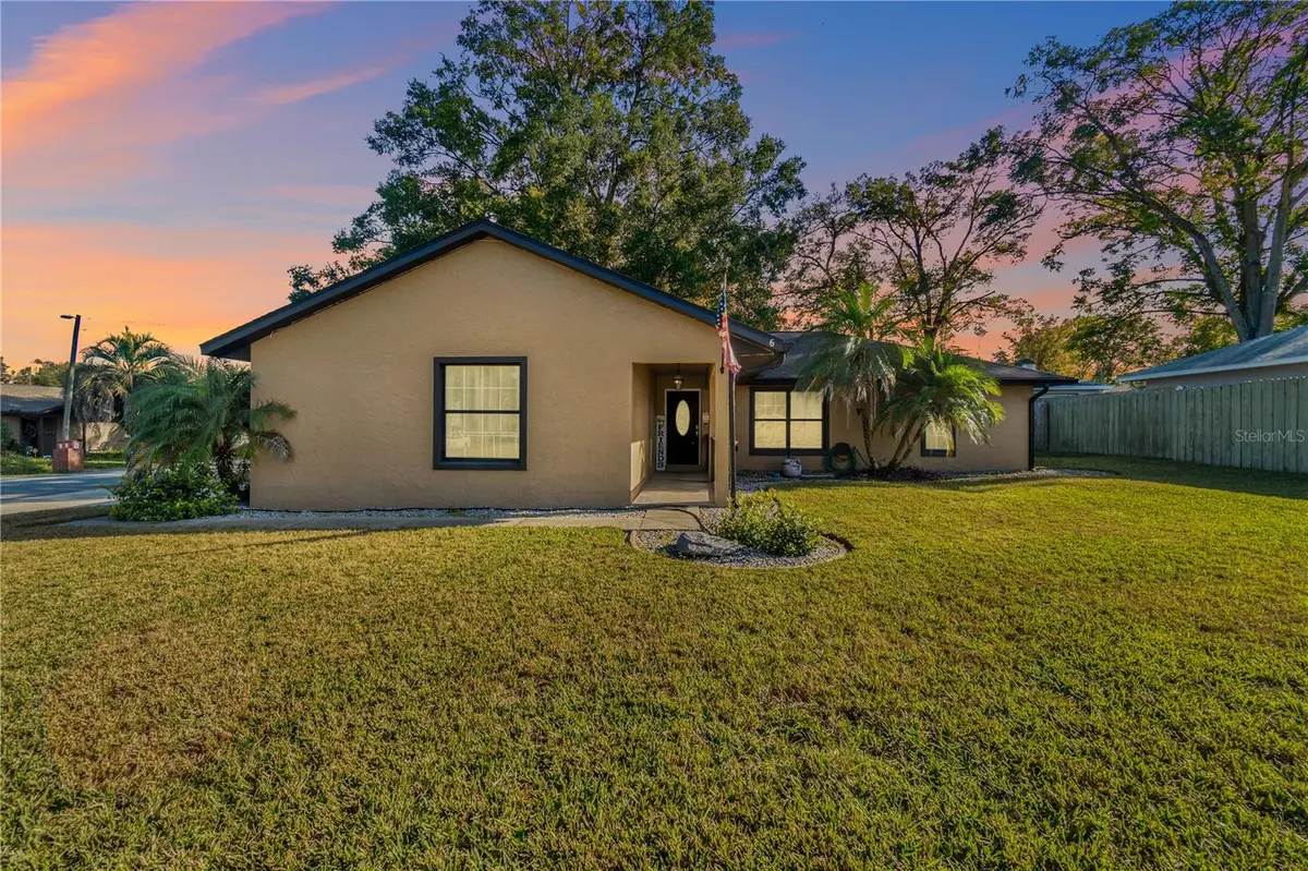 6 ALMOND CRSE, Ocala, FL 34472