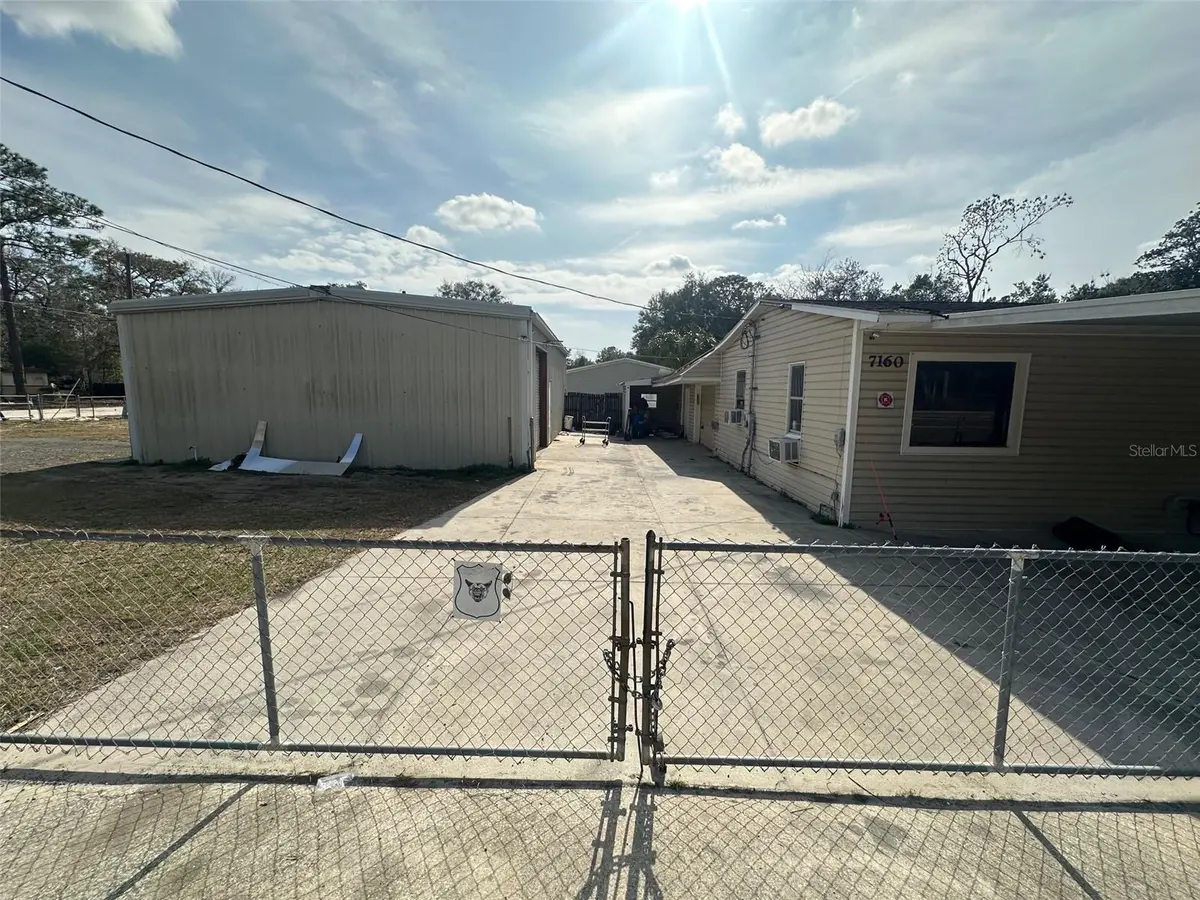 7160 NE 7TH ST, Ocala, FL 34470