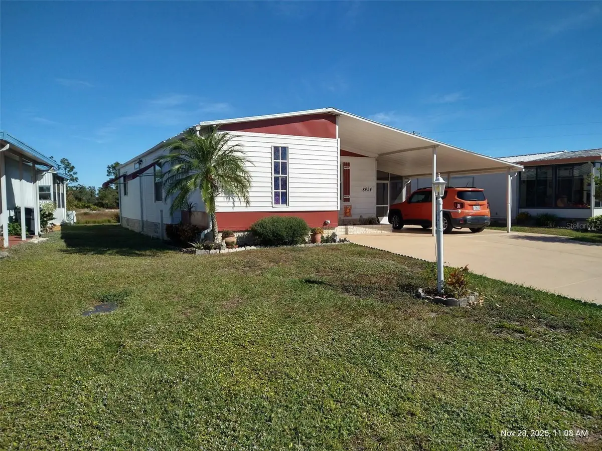8454 BREEZE HILL DR, Lake Wales, FL 33898