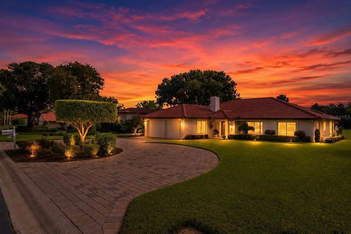 517 CLUBHOUSE DR, Lake Wales, FL 33898