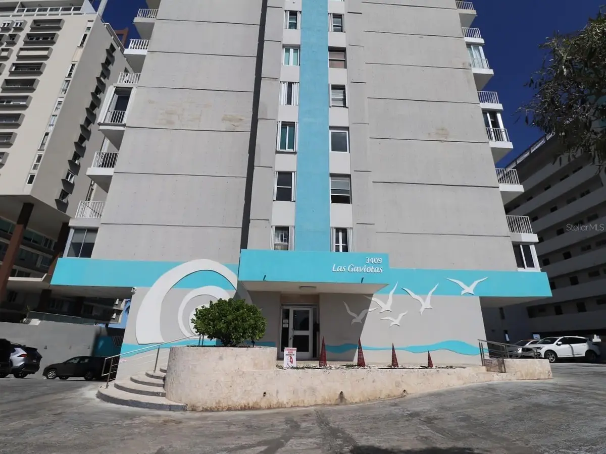 3409 AVE. ISLA VERDE #904, Carolina, PR 00979