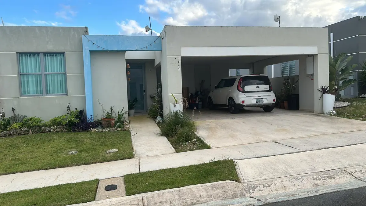 ISLA DE ROQUE ESTATE CALLE ATARDECER #G-9, Barceloneta, PR 00617