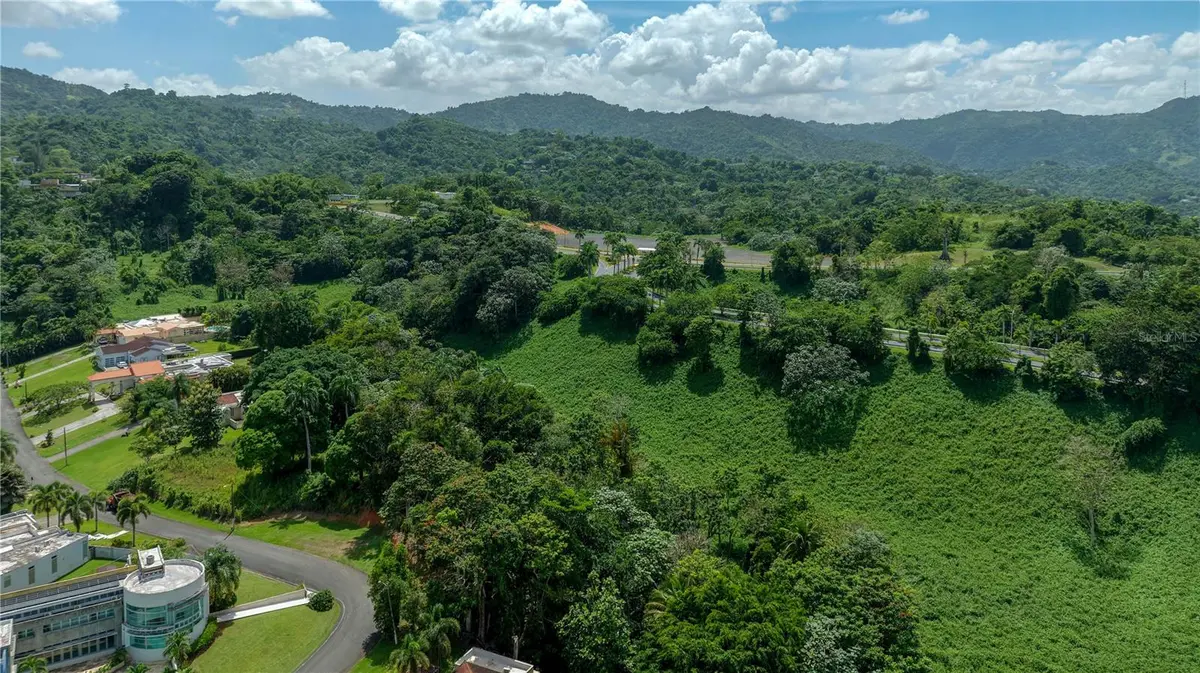 Lot-C42/43 VALLE ESCONDIDO, Guaynabo, PR 00971