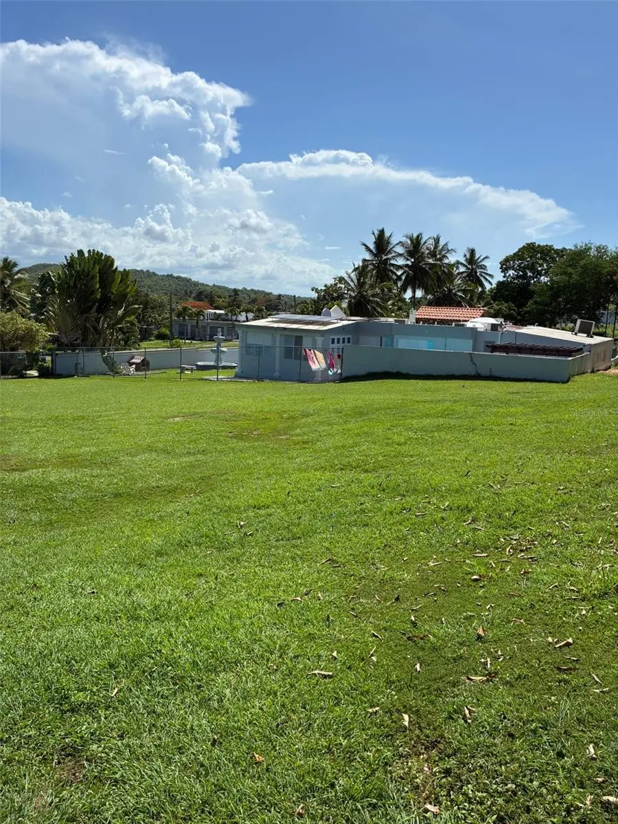 LOT-1 RD-648 KM 1.0 INT. TIERRAS NUEVAS, Manati, PR 00674
