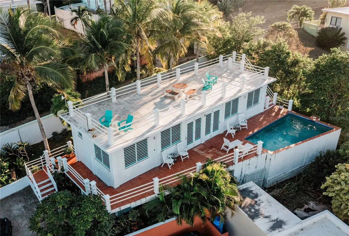 17 LA ROCA, Vieques, PR 00765