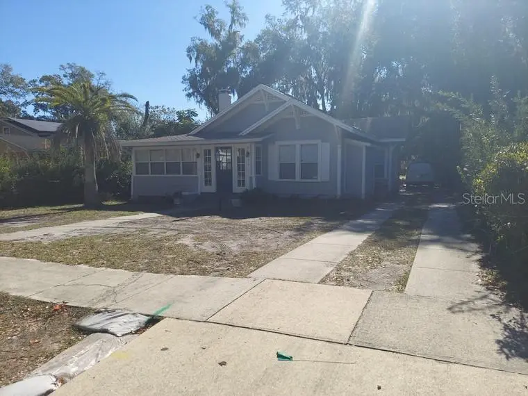 616 W HOWRY AVE, Deland, FL 32720