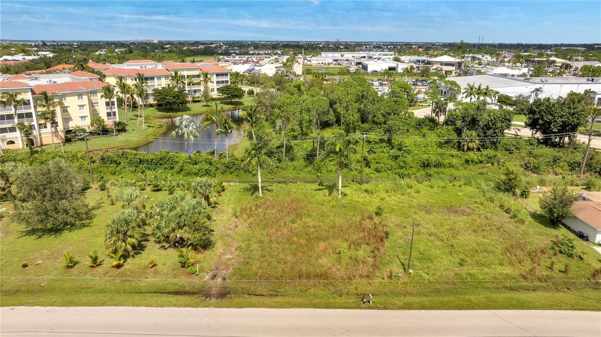 300 POMPANO TER, Punta Gorda, FL 33950