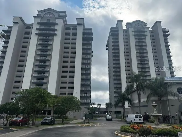 13415 BLUE HERON BEACH DR #304, Orlando, FL 32821