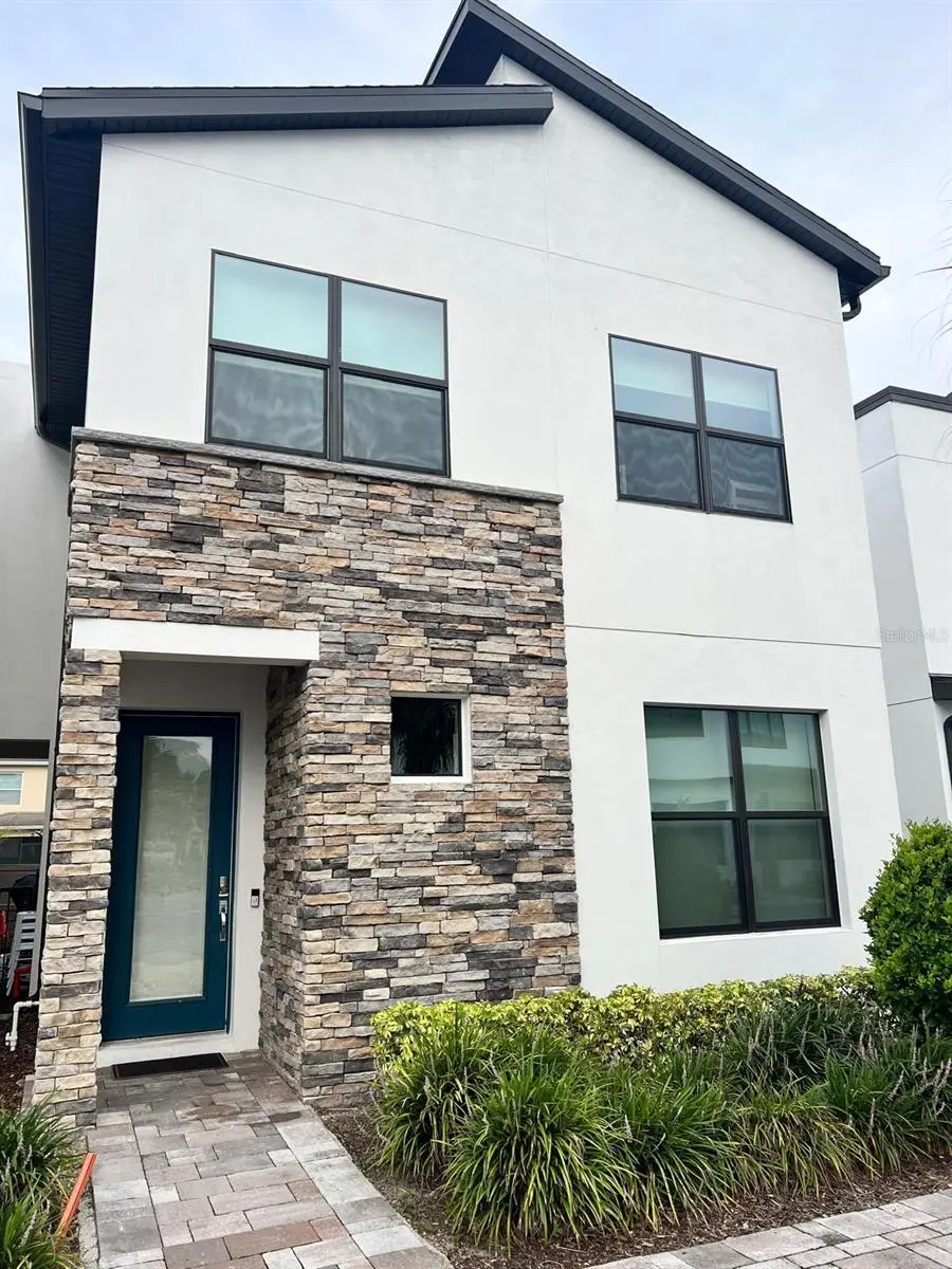 136 VILLA DOMANI CIR, Davenport, FL 33896