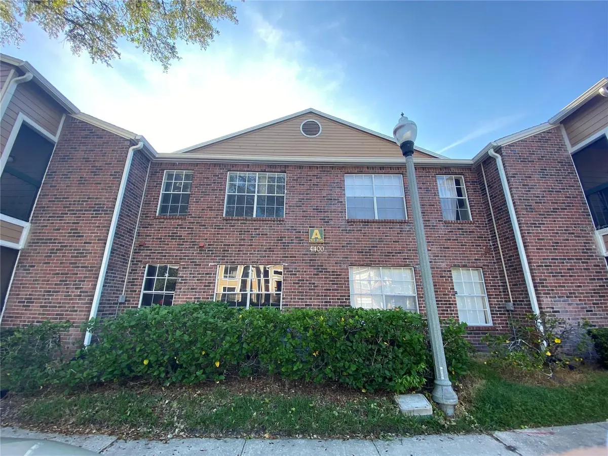 4400 THORNBRIAR LN #205, Orlando, FL 32822