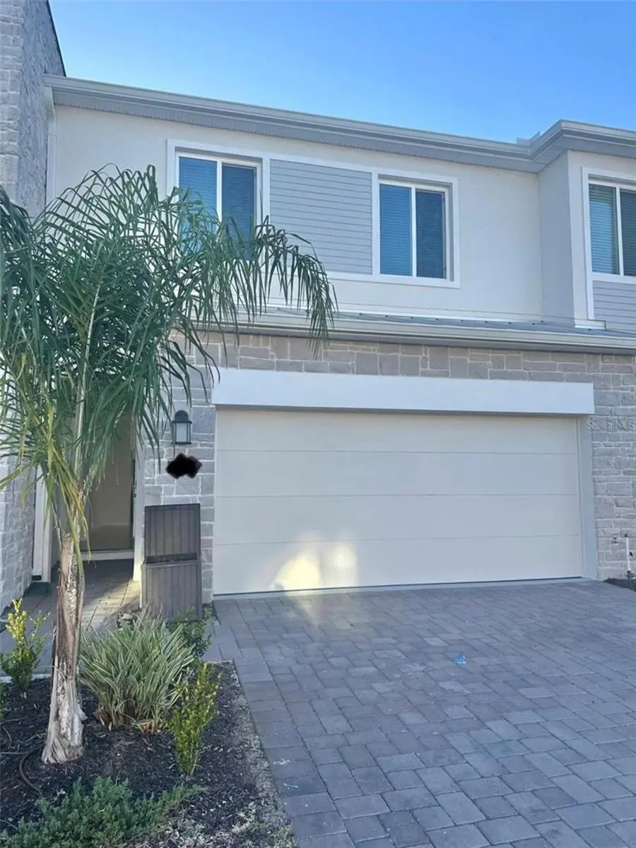 390 BOGEY DR, Davenport, FL 33896