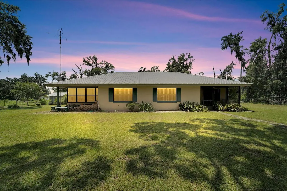 3003 N WILDER RD, Plant City, FL 33563