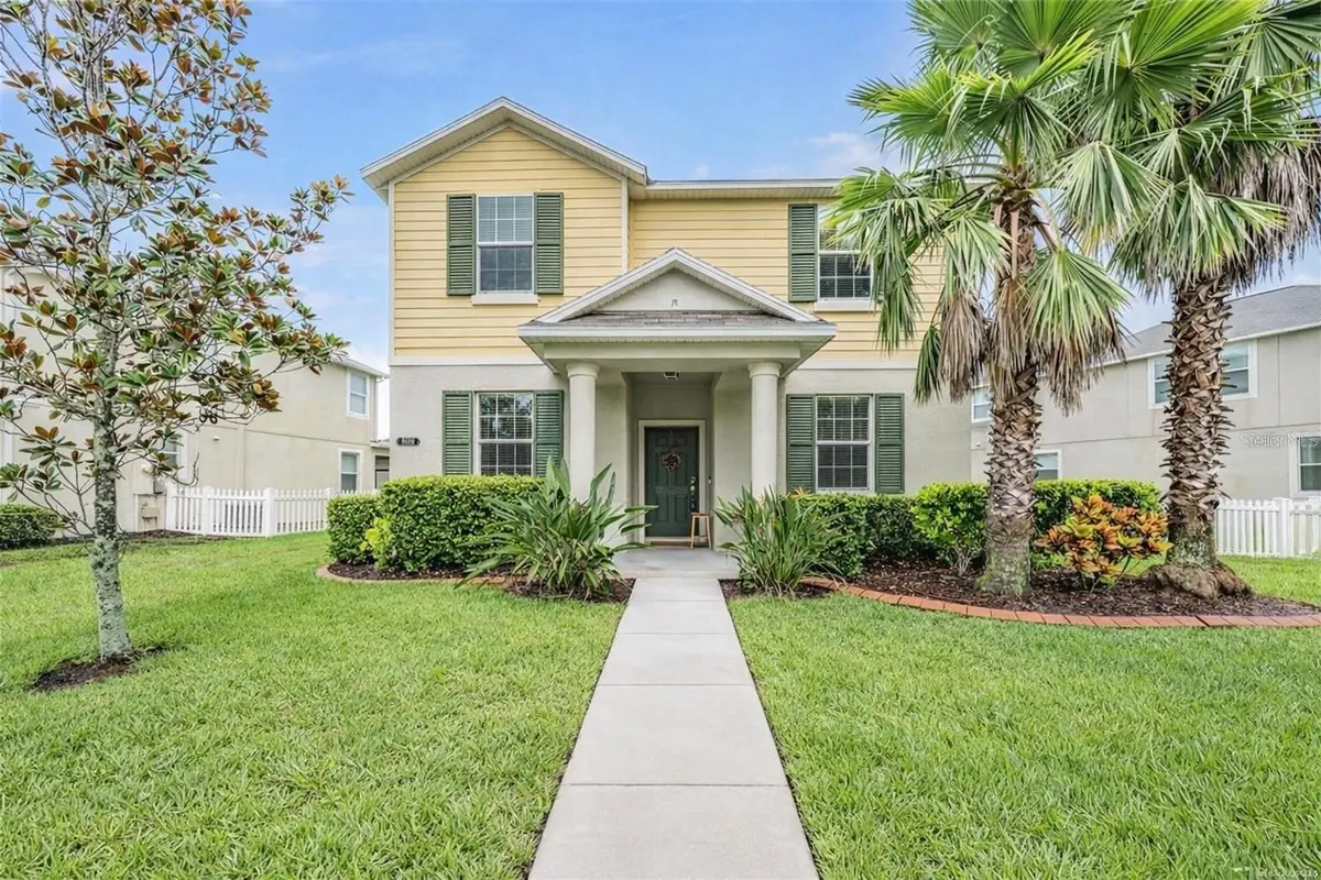 8600 SAVORY WALK DR, Land O Lakes, FL 34637
