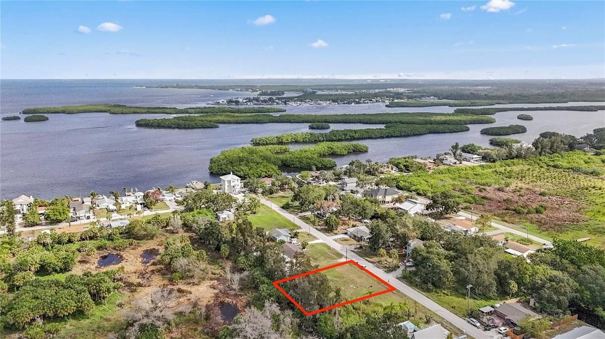 1115 CANAL ST, Ruskin, FL 33570