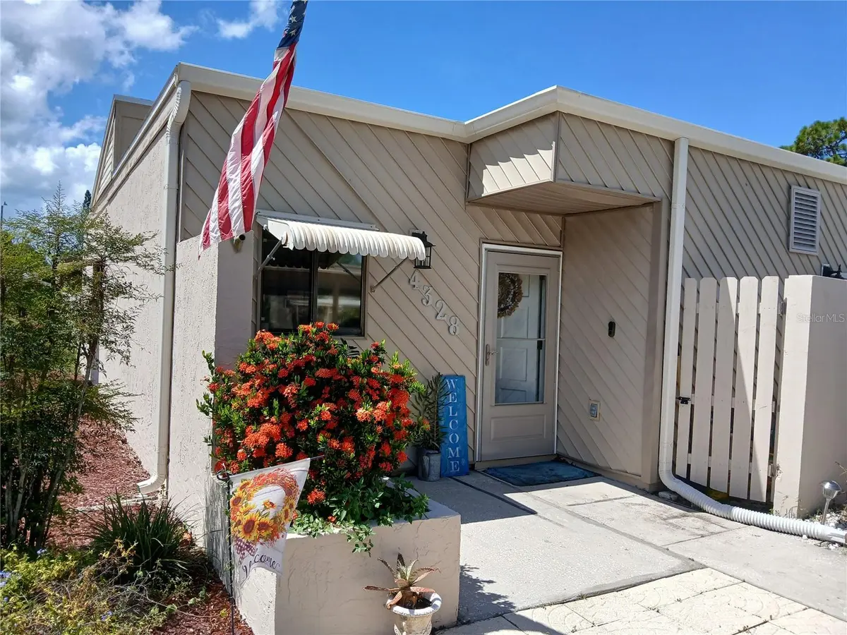 4328 SUSSEX ST, Holiday, FL 34691