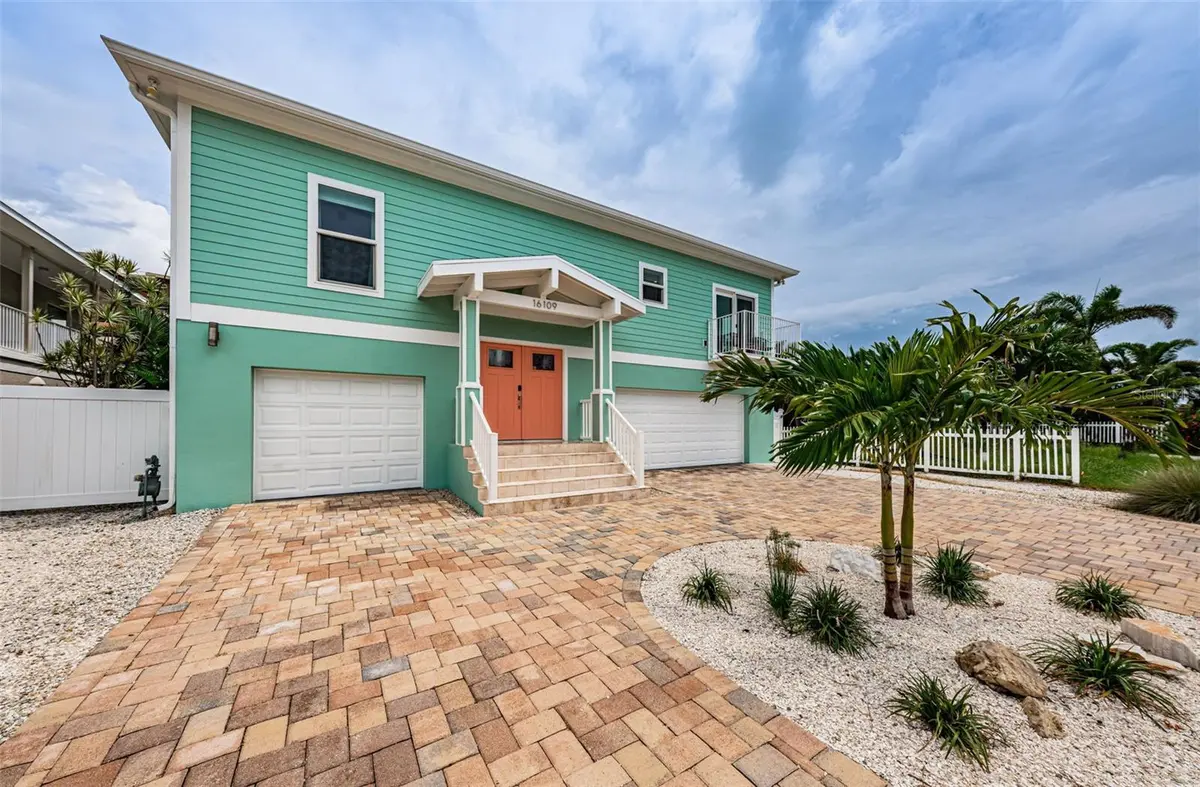 16109 3RD ST E, Redington Beach, FL 33708