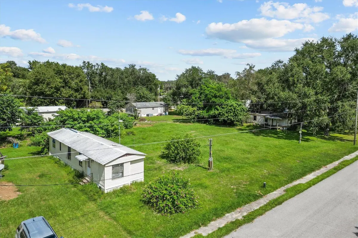 636 3RD ST, Polk City, FL 33868