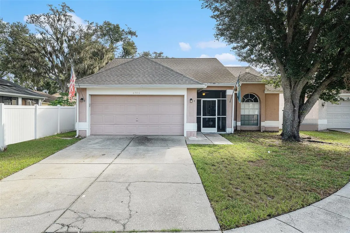 4704 STOVE PL, Valrico, FL 33596