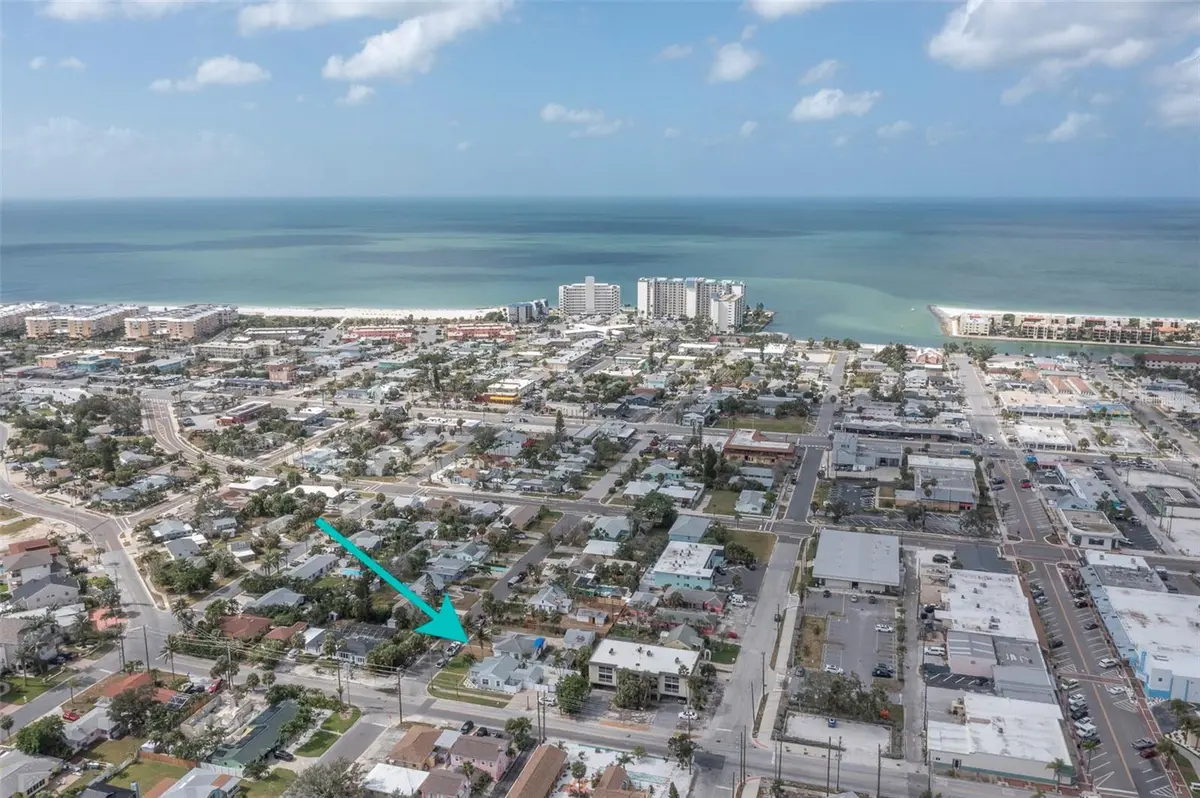 309 72ND AVE, St Pete Beach, FL 33706
