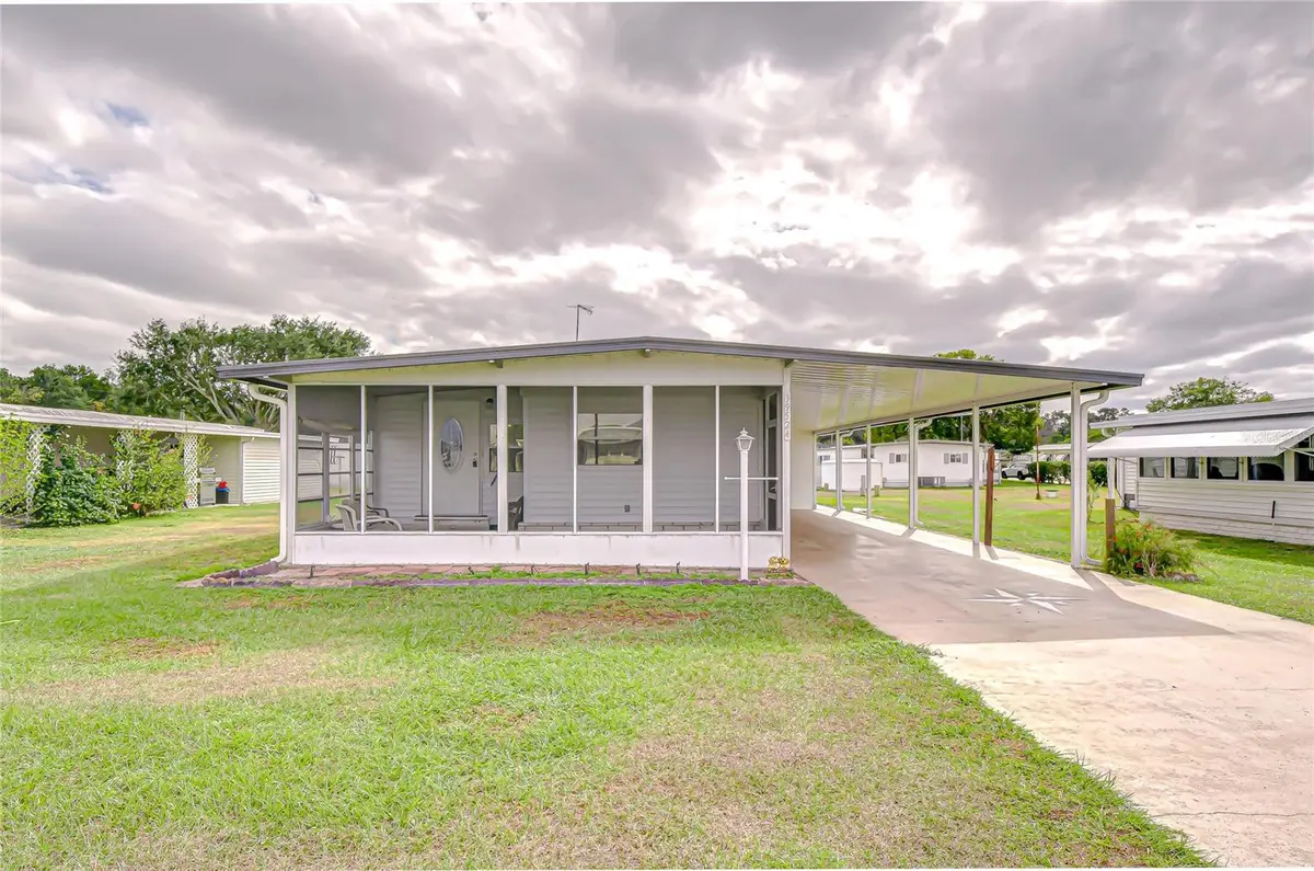 39524 DUNDEE RD, Zephyrhills, FL 33542