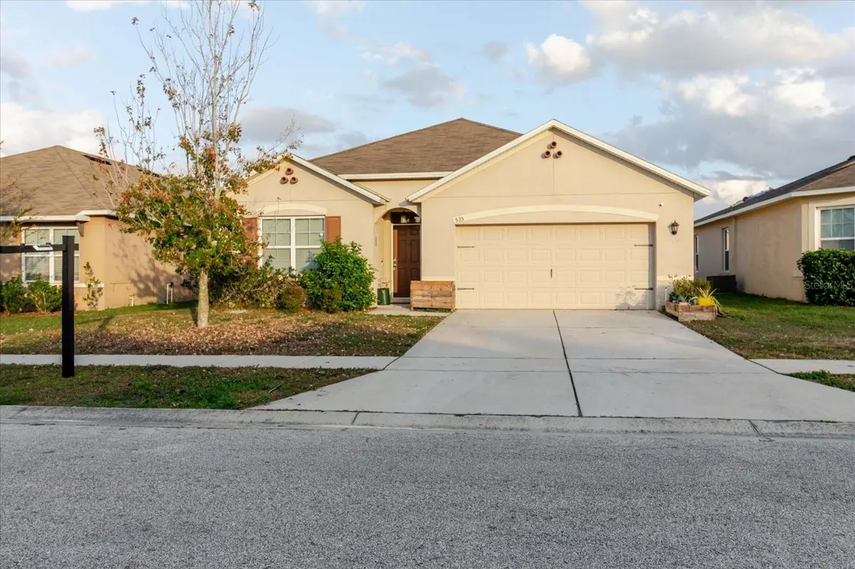 525 SQUIRES GROVE DR, Winter Haven, FL 33880