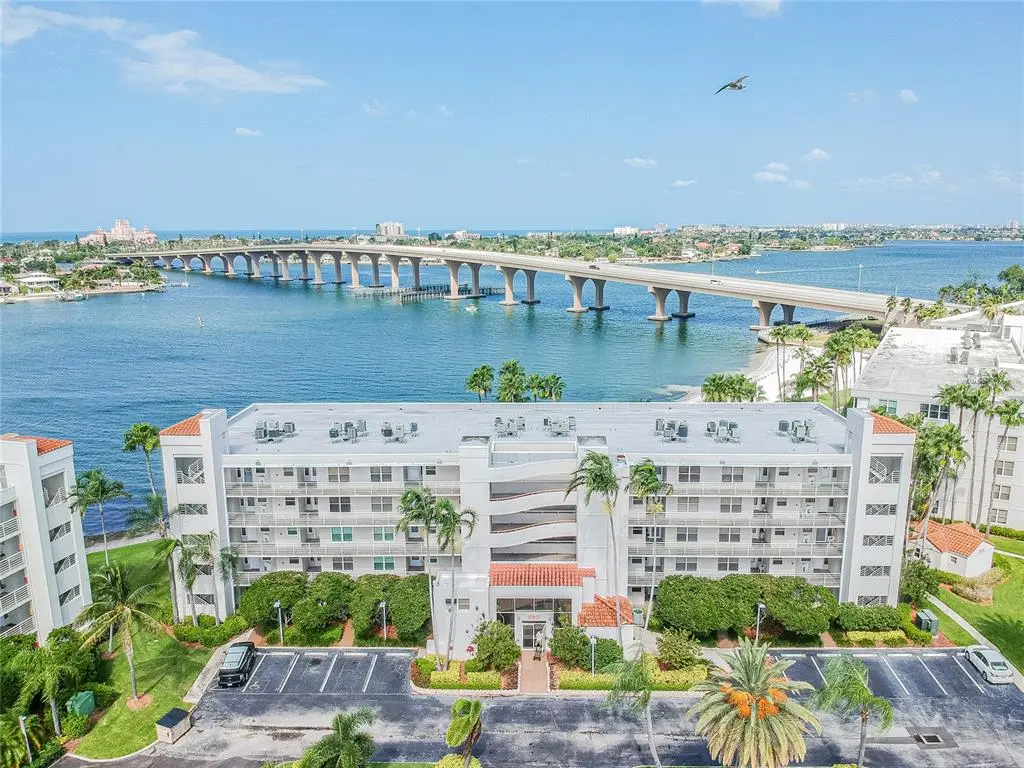 5901 BAHIA DEL MAR CIR #122, St Petersburg, FL 33715