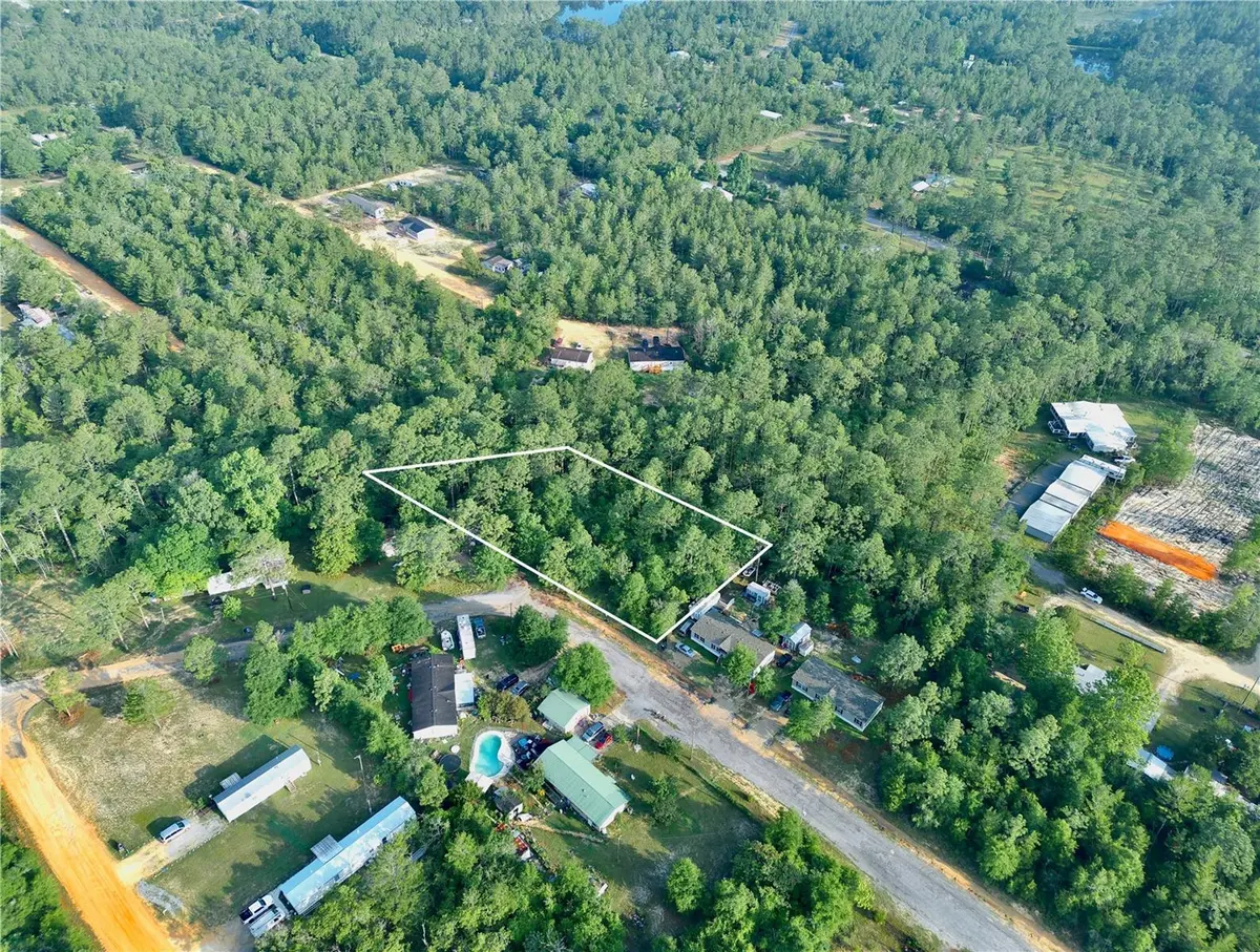 PINETREE LN, Defuniak Springs, FL 32433