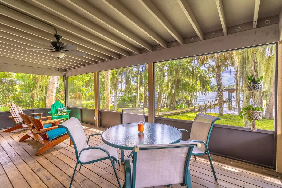 121 N LAKE GEORGE DR, Georgetown, FL 32139