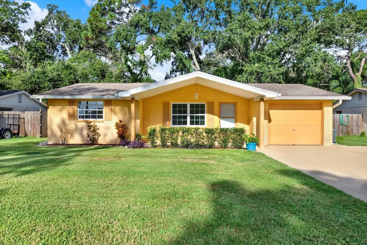 6701 PARKSIDE DR, New Port Richey, FL 34653