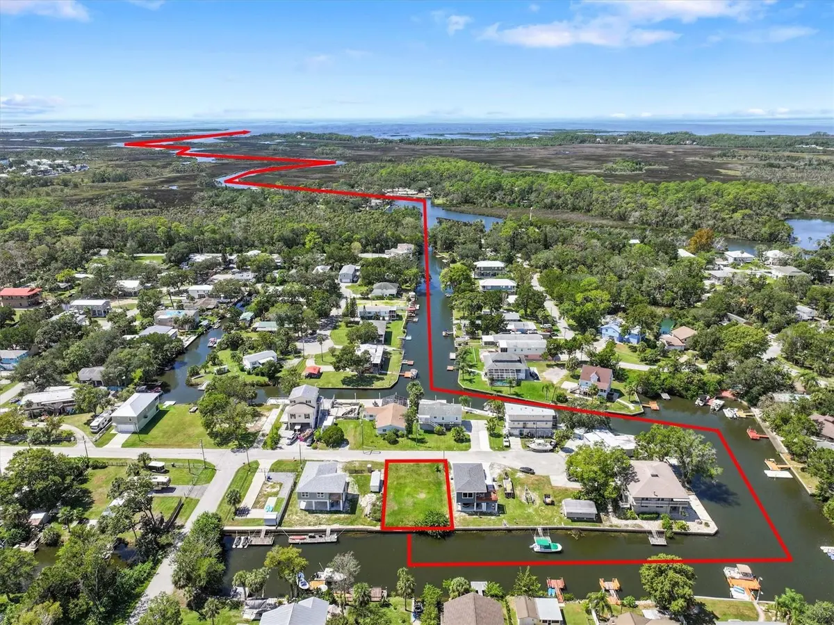 6262 ISLAND DR, Spring Hill, FL 34607