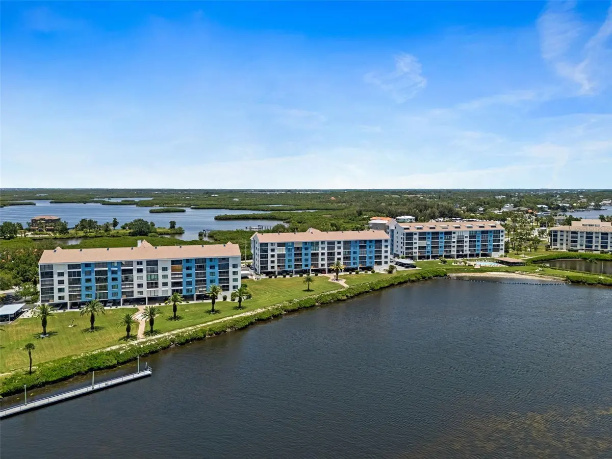 4650 BAY BLVD #1021, Port Richey, FL 34668