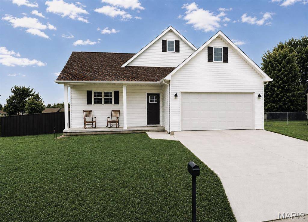 121 Grant DR, Jonesburg, MO 63351