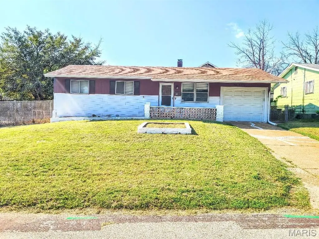 8601 Octavia AVE, Jennings, MO 63136