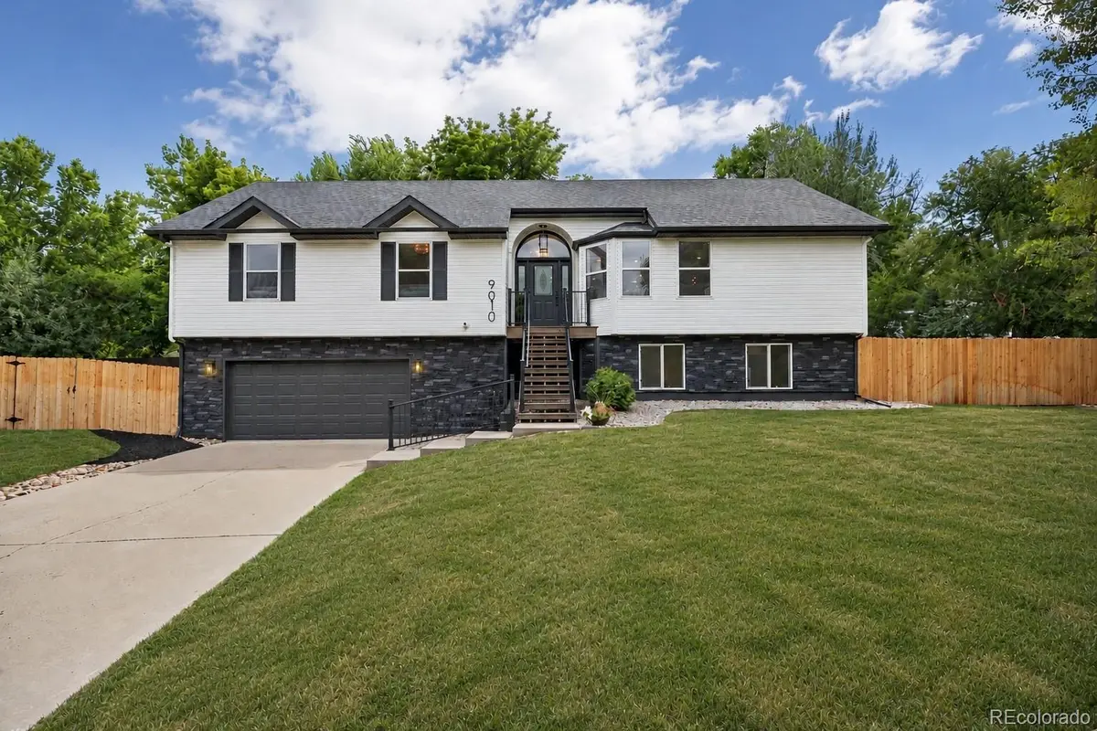 9010 W 11th AVE, Denver, CO 80215