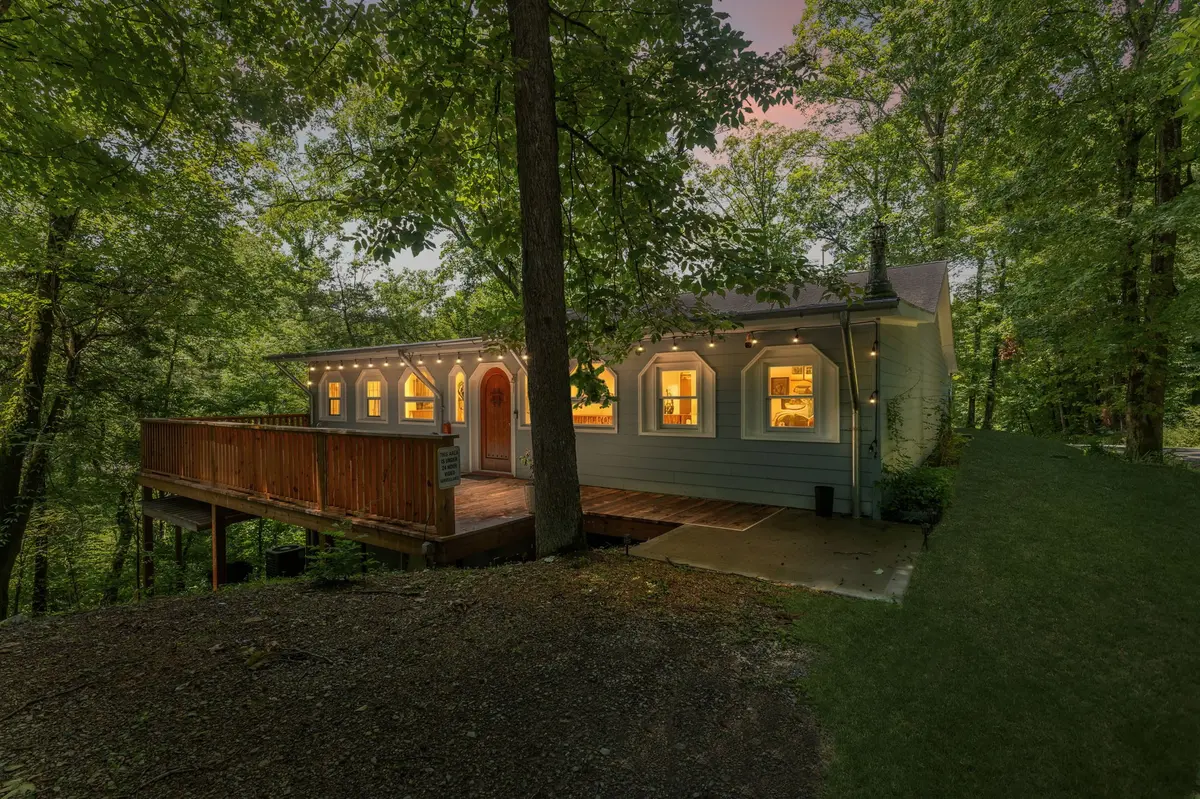 3031 Blue Buck Creek Rd, Duck River, TN 38454
