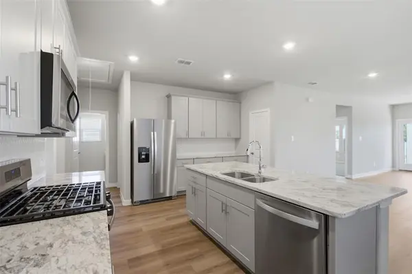 6015 Alderton Drive, Mckinney, TX 75071