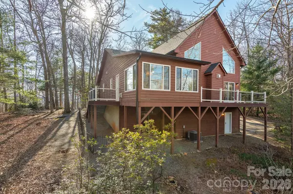 125 Buffalo TRL, Asheville, NC 28805