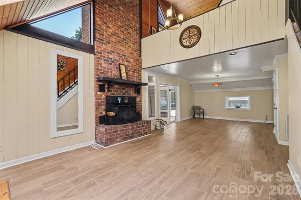 21021 Entrada DR, Cornelius, NC 28031